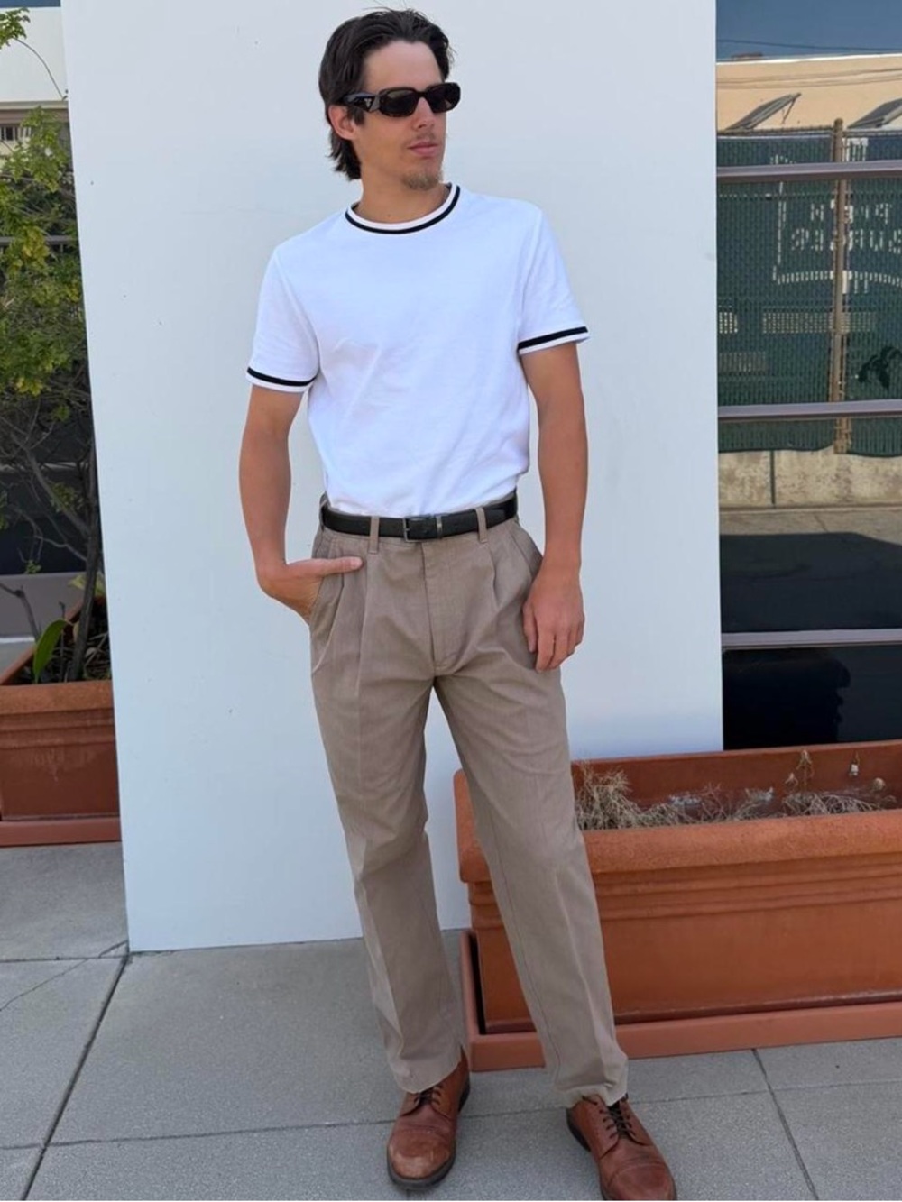 Vintage retro preppy men’s Cambridge Classics brown pleated trousers Size 32"